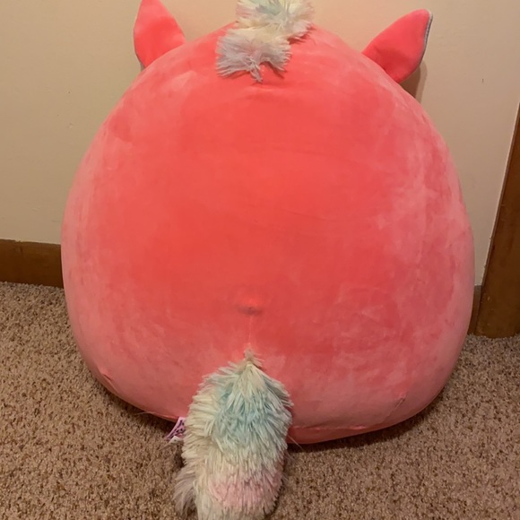 Squishmallow - Picture 2 of 3